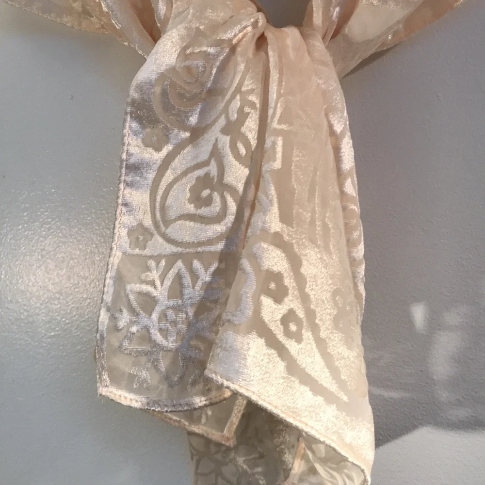Beautiful unique vintage scarf. Made in Japan. Gorgeous ivory color with velvet